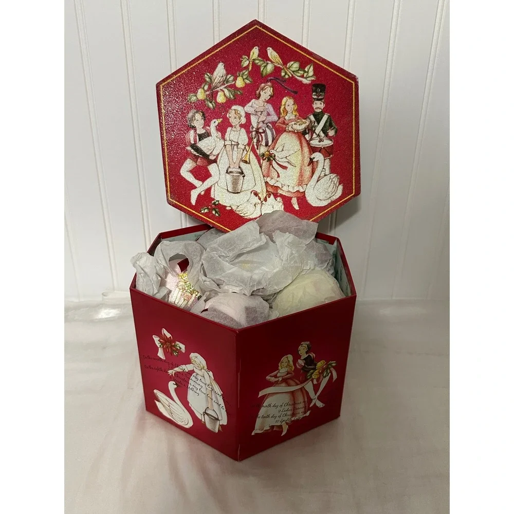 12 Days of Christmas Sugar Ball Ornament Set Excellent Glittered‎ Red Boxed 12pc